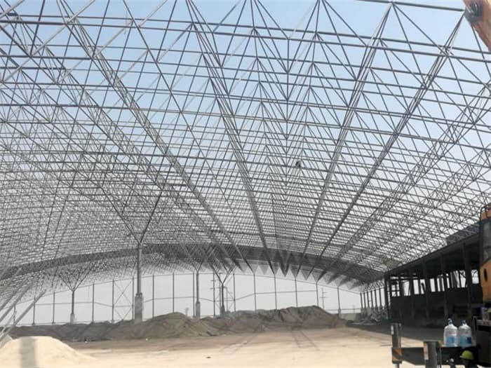 武夷山钢厂料仓网架工程